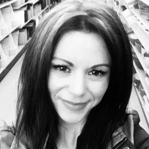 Meet your Posher, Kara